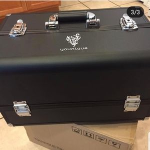 Makeup trunk